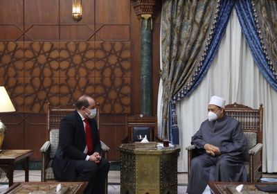 الإمام الأكبر: الأزهر يحمل على عاتقه دعم القارة الأفريقية علميا ودعويا