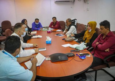 باراس يلتقي ممثلي "الإنمائي"