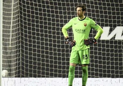 ميلان يتعاقد مع حارس اليوفي وروما السابق