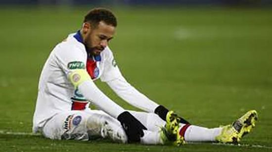 بوكيتينو يدافع عن نيمار: لم يفقد شغفه