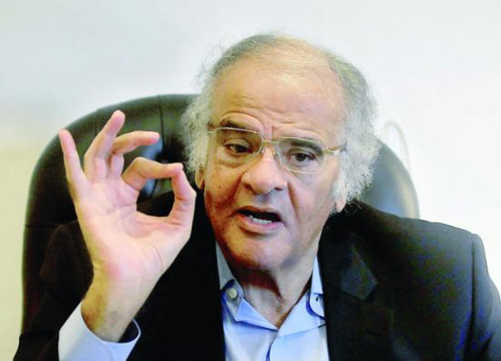 ممدوح عباس يتولى الدفاع عن شيكابالا ضد اتحاد الكرة