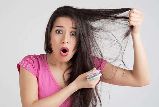 علاج تساقط الشعر عند النساء.. إليكِ التفاصيل