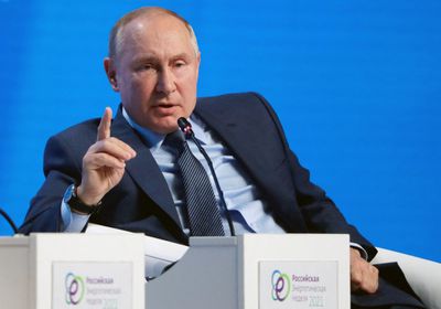 فلاديمير بوتين.. هل يترشح "القيصر" لرئاسة روسيا مجددًا؟