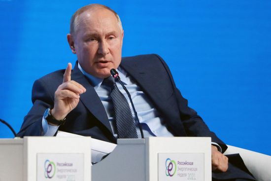 فلاديمير بوتين.. هل يترشح "القيصر" لرئاسة روسيا مجددًا؟