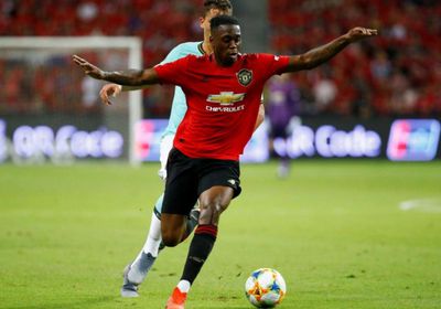  يويفا يقلص عقوبة بيساكا لاعب اليونايتد