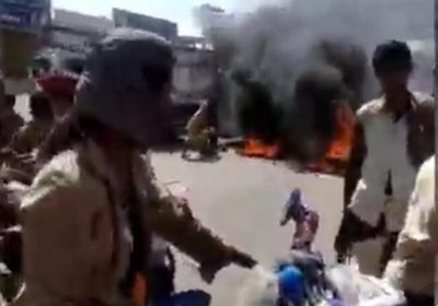 محتجون في العند يطالبون برحيل السلطة الموالية للإخوان