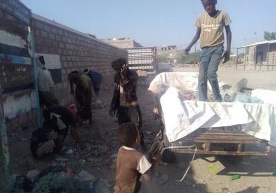 حملة لرفع المخلفات في مدينة أحور