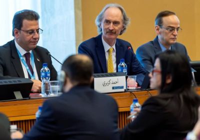 لأول مرة.. الحكومة السورية والمعارضة تناقشان الإصلاح الدستوري