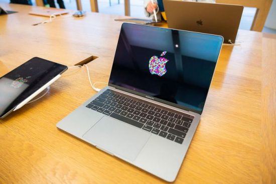 قبل طرحه.. تسريبات بشأن جهاز MacBook Pro 2021