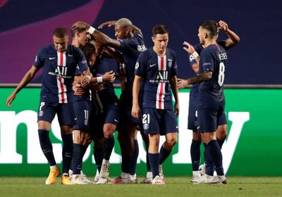 باريس سان جيرمان يحقق فوزًا قاتلًا على لايبزيج