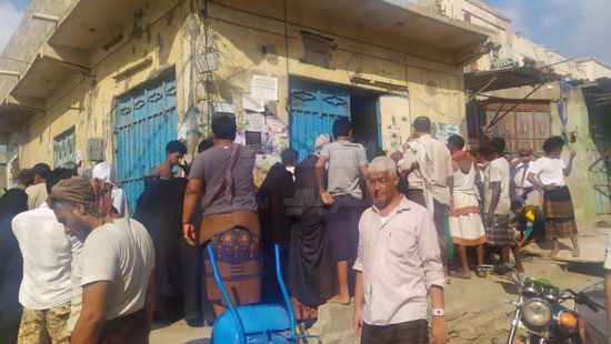 تركي يتجاهل أزمة الغاز المنزلي في الحوطة