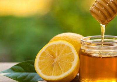 فوائد تناول العسل مع الليمون على الريق