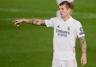 كروس: سنفوز بالكلاسيكو ونعيد الدوري للريال