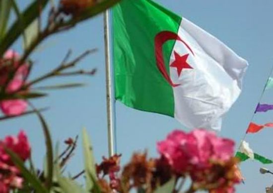 الجزائر تؤكد التزامها بدعم مالي في عملية السلام