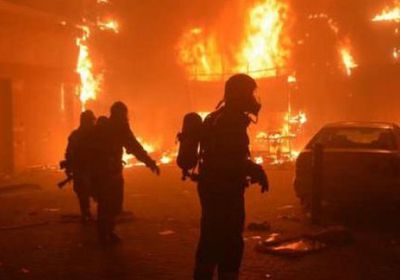 حريق ضخم بمجمع حافلات في العاصمة الأردنية