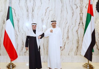 رسالة خطية من وزير الخارجية الإماراتي لنظيره الكويتي
