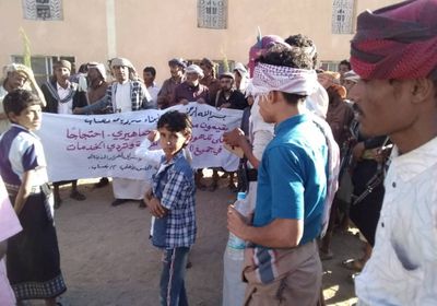 معتصمو نصاب: لا تراجع عن محاكمة الإخوان ودحر الحوثيين