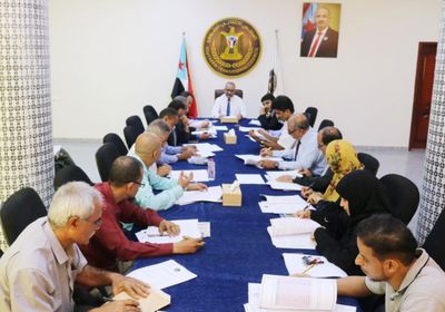 "أمانة الانتقالي" تستعرض تقارير اقتصادية وسياسية وتداعيات الغلاء