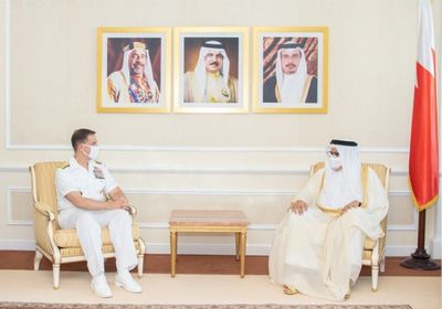  البحرين وأمريكا تبحثان العلاقات الثنائية بين البلدين