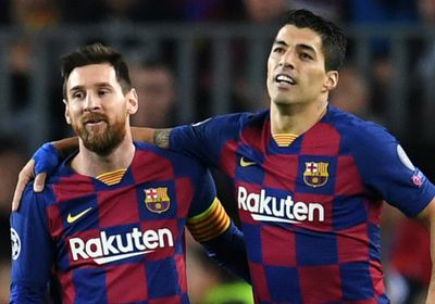  سواريز: ميسي الأحق بـ"بالون دور" وليس لديه منافس