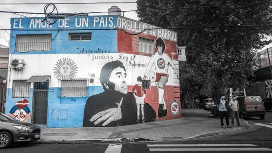 تحويل منزل مارادونا إلى نصب تذكاري وطني في الأرجنتين