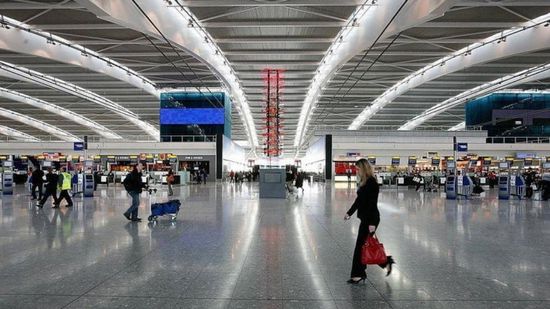 بريطانيا تعتزم إلغاء قائمة السفر الحمراء