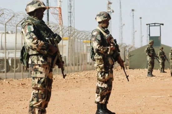 الجيش الجزائري يقبض على 4 عناصر إرهابية