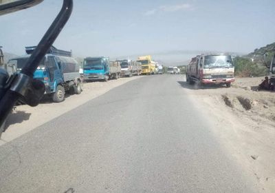 نقطة جبايات إخوانية جديدة بمدخل تعز الجنوبي