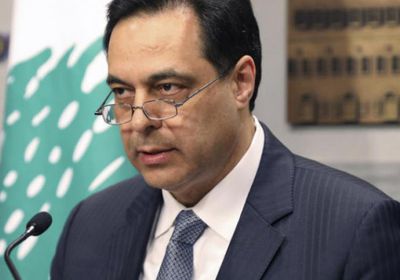  قاضي التحقيق في انفجار مرفأ بيروت يعلق جلسة استماع لحسان دياب