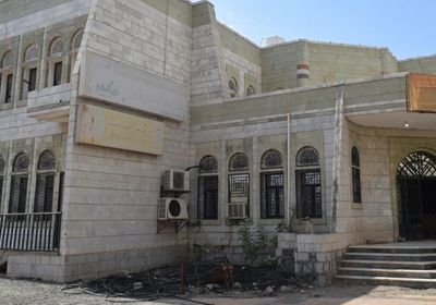 بأوامر من صنعاء.. "اتصالات لحج" تبيع خطوط هاتف المشتركين