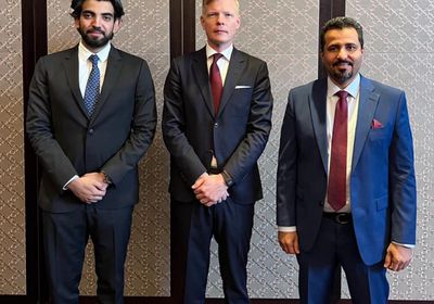 خلال لقائه جروندبرج.. البيض يدعو لإلزام الحكومة بتحسين الاقتصاد