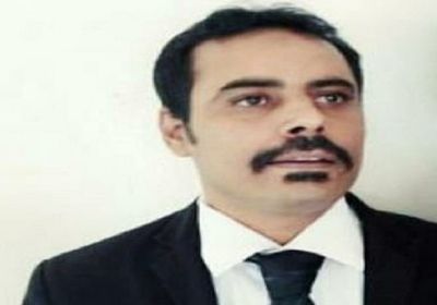 الحسني مستنكرا: الشرعية تكتفي بإدانة مذابح الحوثيين