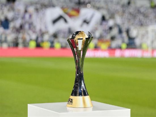 شوبير ينتقد تزامن موعد مباراة الأهلي بكأس العالم للأندية مع أمم إفريقيا