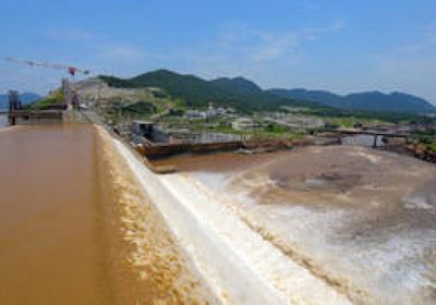 خبير مصري: الأقمار الصناعية ترصد هبوطًا أرضيًا بمحيط سد النهضة