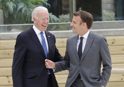 بايدن في أول لقاء مع ماكرون: ما فعلته واشنطن "تصرف أحمق"