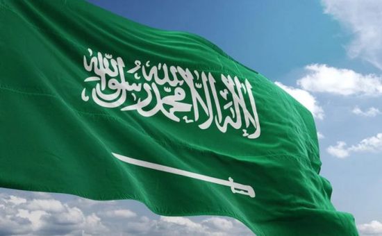كاتب: السعودية تخوض حربا دفاعية ضد الاعتداءات الحوثية