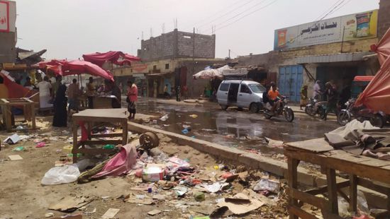 شوارع الحوطة تغرق في الصرف الصحي