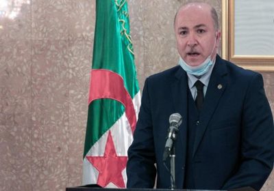 رئيس الحكومة الجزائرية يدعو لتحفيز النمو الاقتصادي