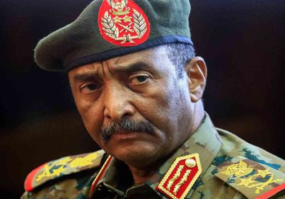 البرهان يعفي 7 وكلاء نيابة من مناصبهم