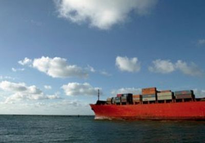 فرنسا تطالب سفينة بريطانية محتجزة بدفع 150 ألف يورو "كفالة"