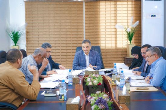 العاصمة عدن تطرح 10 مناقصات لمشاريع خدمية