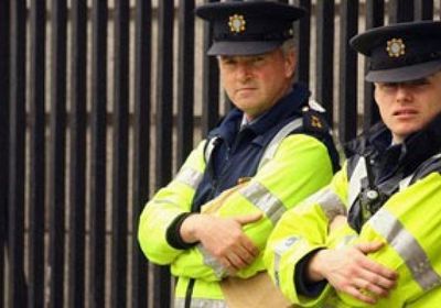 إيرلندا.. القبض على رجل هدد نائبة بريطانية بالقتل