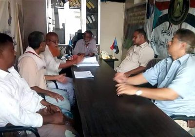 انتقالي الديس الشرقية يثمن استجابة الزُبيدي لمناشدة "الطلاب الجامعيين"