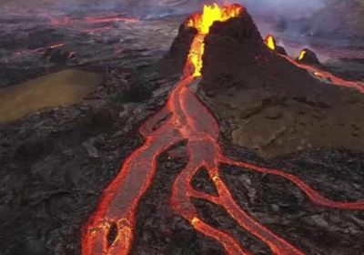  إغلاق 23 مدرسة فى جزيرة لابالما بسبب تلوث الهواء