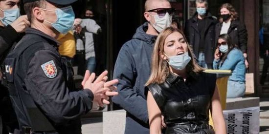 اتهام سياسية إسبانية بالتحريض على العنف ضد المسلمين