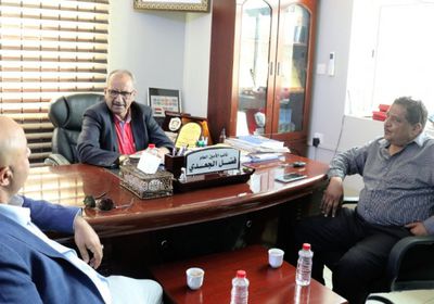 "أمانة الانتقالي" تطلع على جهود طرح قضية الجنوب بأمريكا