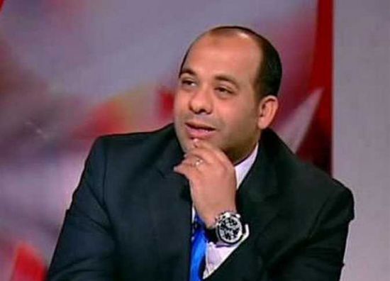  وليد صلاح الدين ينتقد قرار الخطيب بشأن حكم القمة