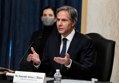 أدان حادث الكاظمي.. بلينكن يتواصل هاتفيًا مع الرئيس العراقي