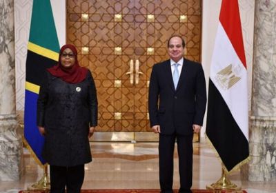  السيسي يستقبل رئيسية تنزانيا في أول زيارة رسمية لمصر