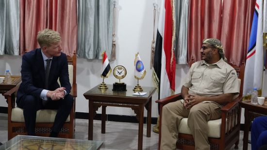طارق صالح يستقبل المبعوث الأممي لبحث تحديات "ستوكهولم"
